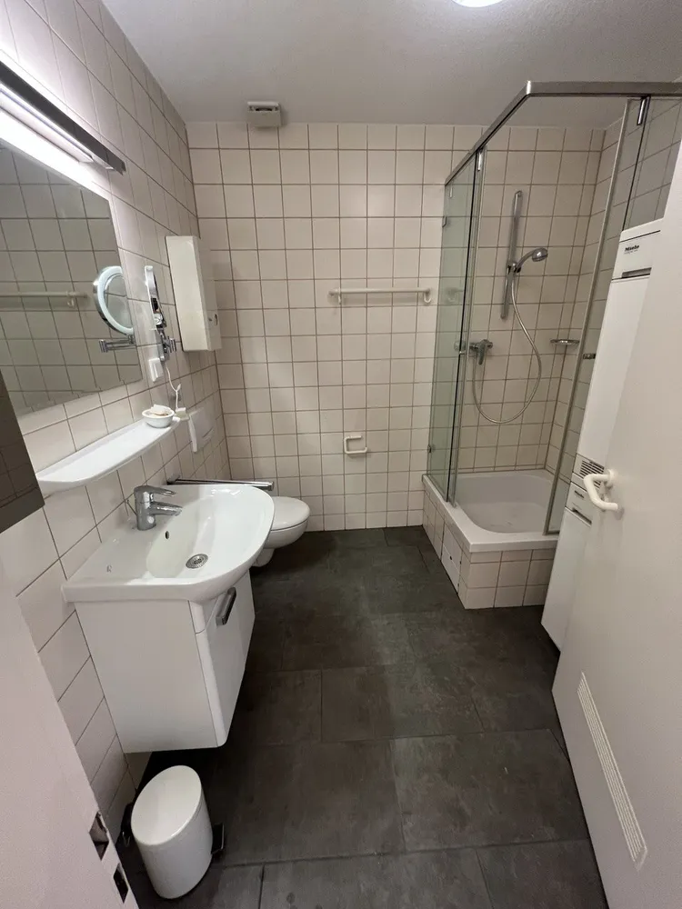 2 Zimmer Wohnung mit 64 m² in Düsseldorf – Bild 4