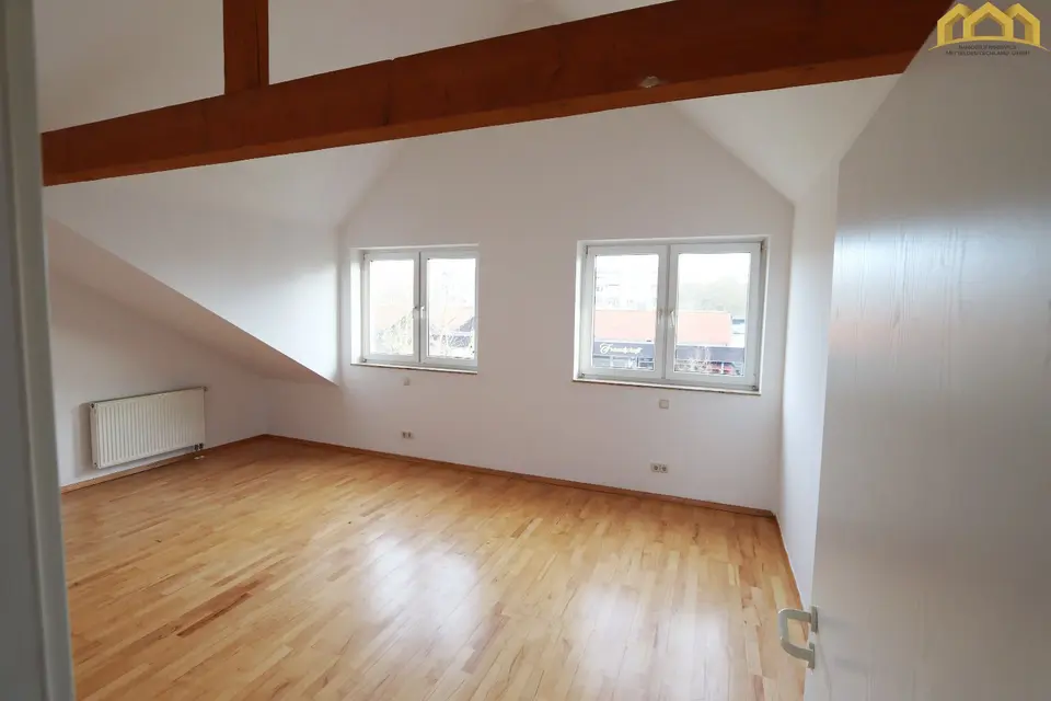 2 Zimmer Wohnung mit 84 m² in Sangerhausen – Bild 1