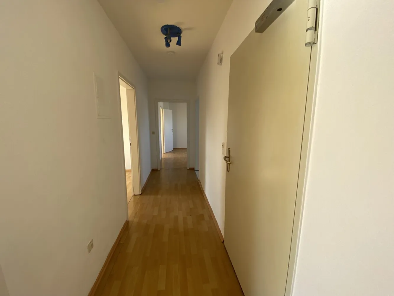 4 Zimmer Wohnung mit 84 m² in Kiel – Bild 8