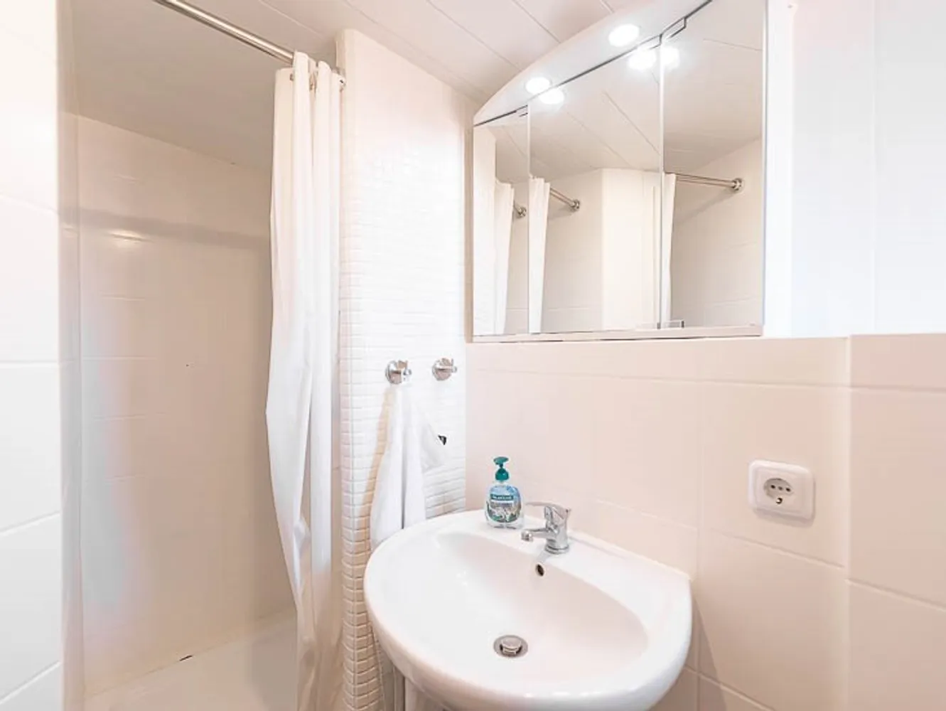 3 Zimmer Wohnung mit 43 m² in Stuttgart – Bild 11