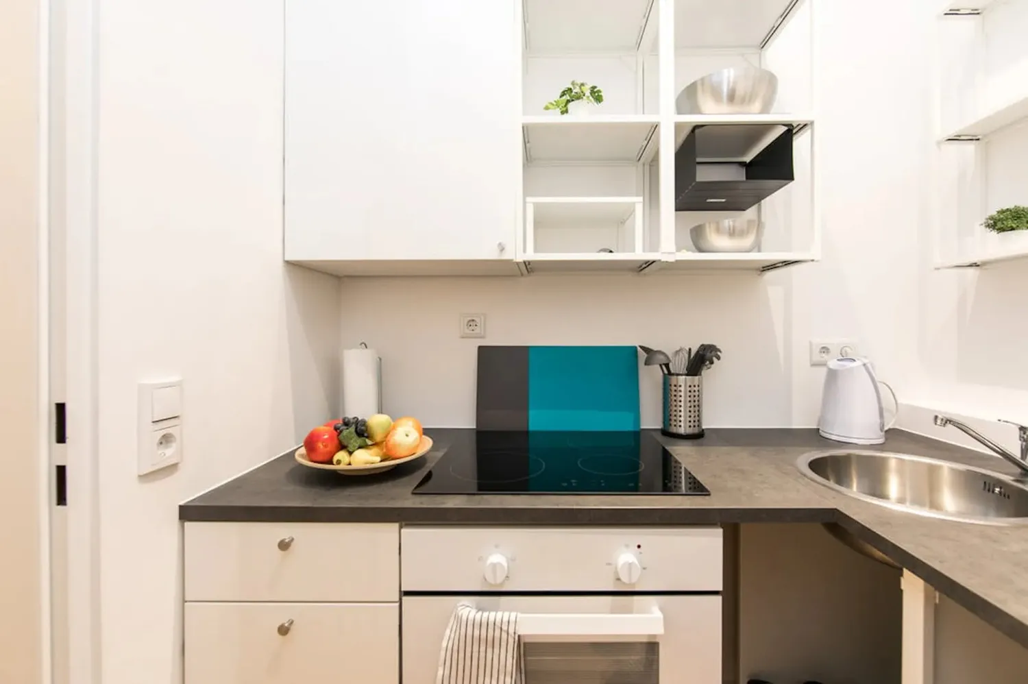 Shared room with 14 m² in Berlin – Photo 8