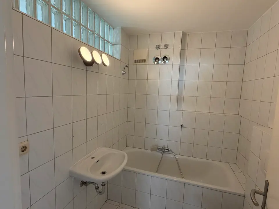 3 Zimmer Wohnung mit 85 m² in Würzburg – Bild 6