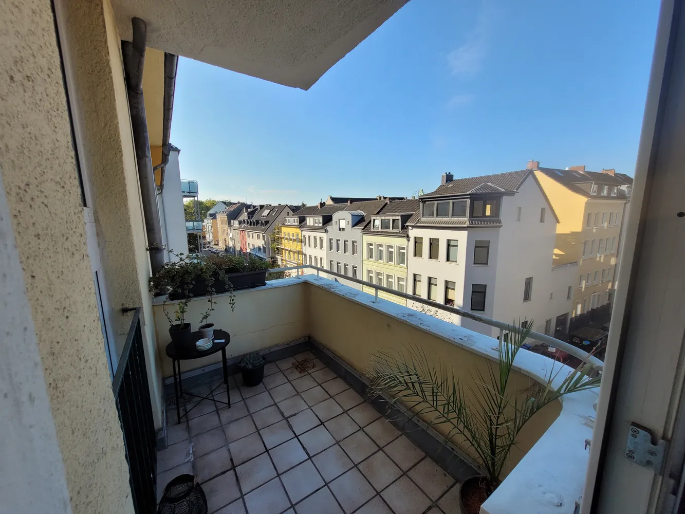 3 room apartment with 70 m² in Cologne – Photo 1