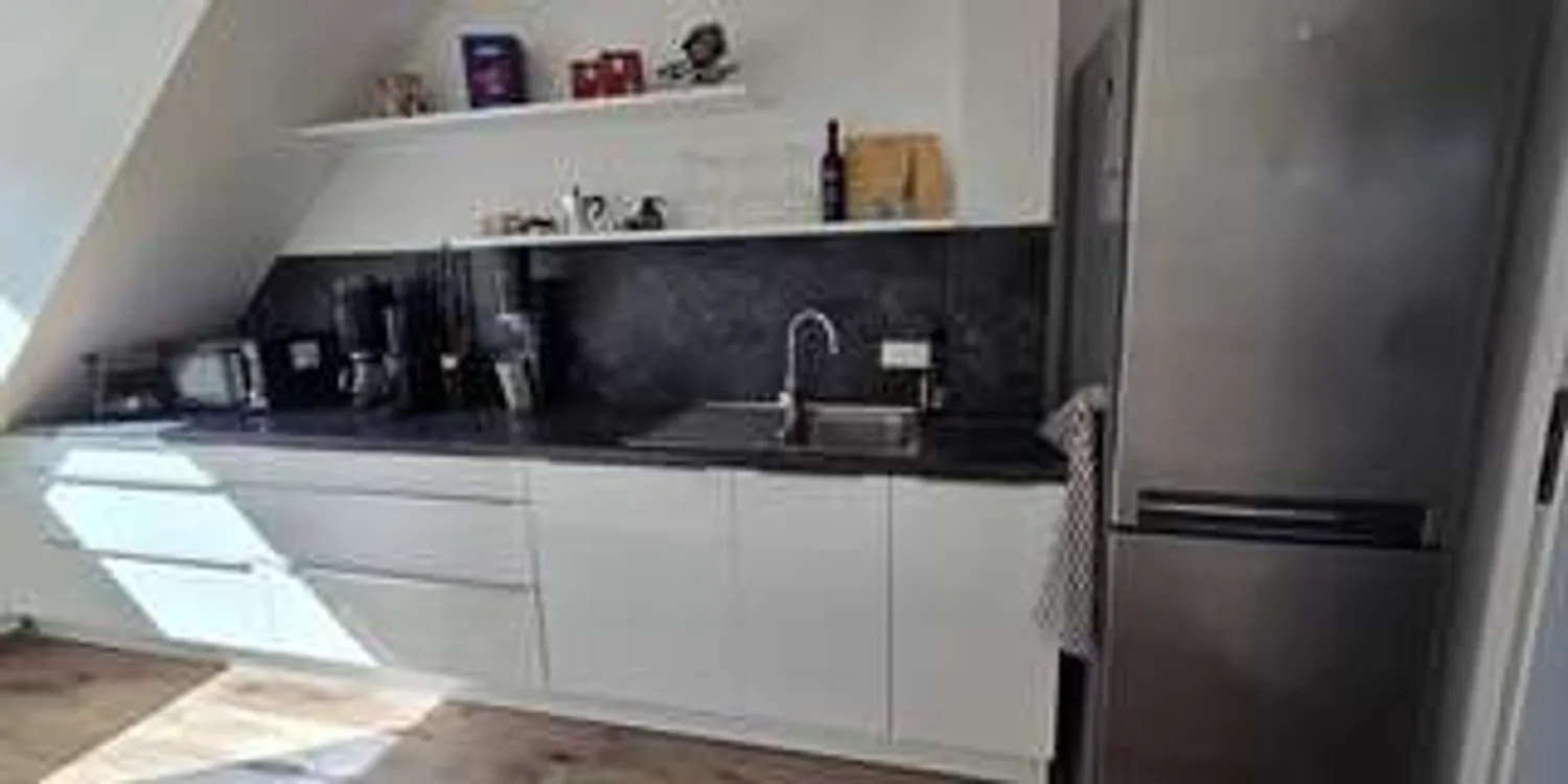 4 Zimmer Wohnung mit 106 m² in Köln – Bild 2