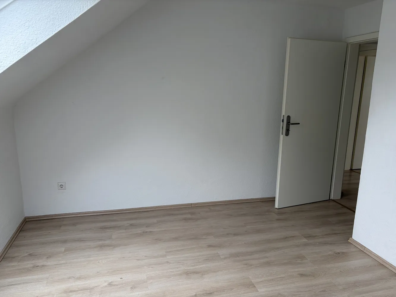 4 Zimmer Wohnung mit 53 m² in Duisburg – Bild 8