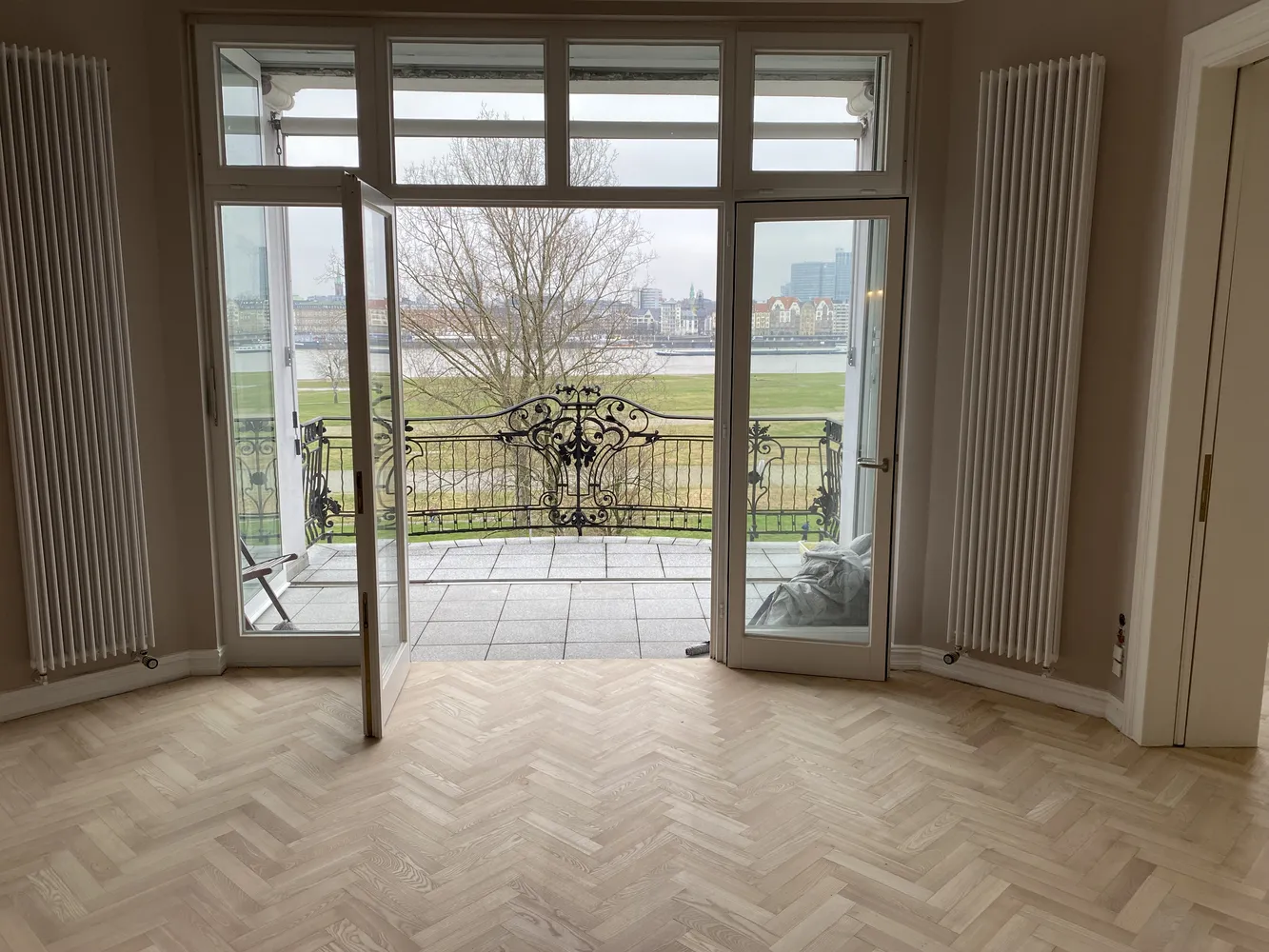 5 Zimmer Wohnung mit 208 m² in Düsseldorf – Bild 7