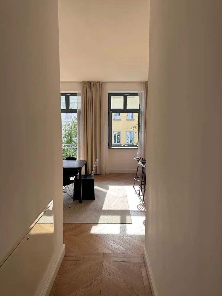 4 Zimmer Wohnung mit 130 m² in Berlin – Bild 4