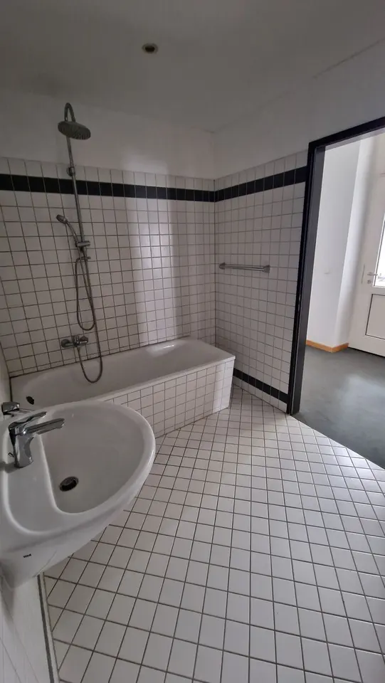 4 Zimmer Wohnung mit 105 m² in Magdeburg – Bild 10