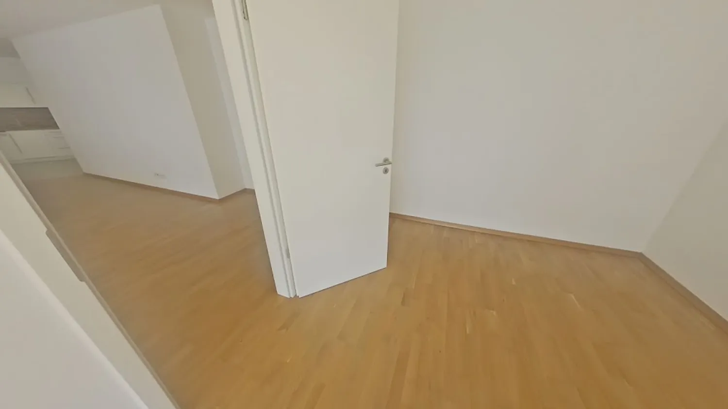 2 room apartment with 84 m² in Frankfurt am Main – Photo 7