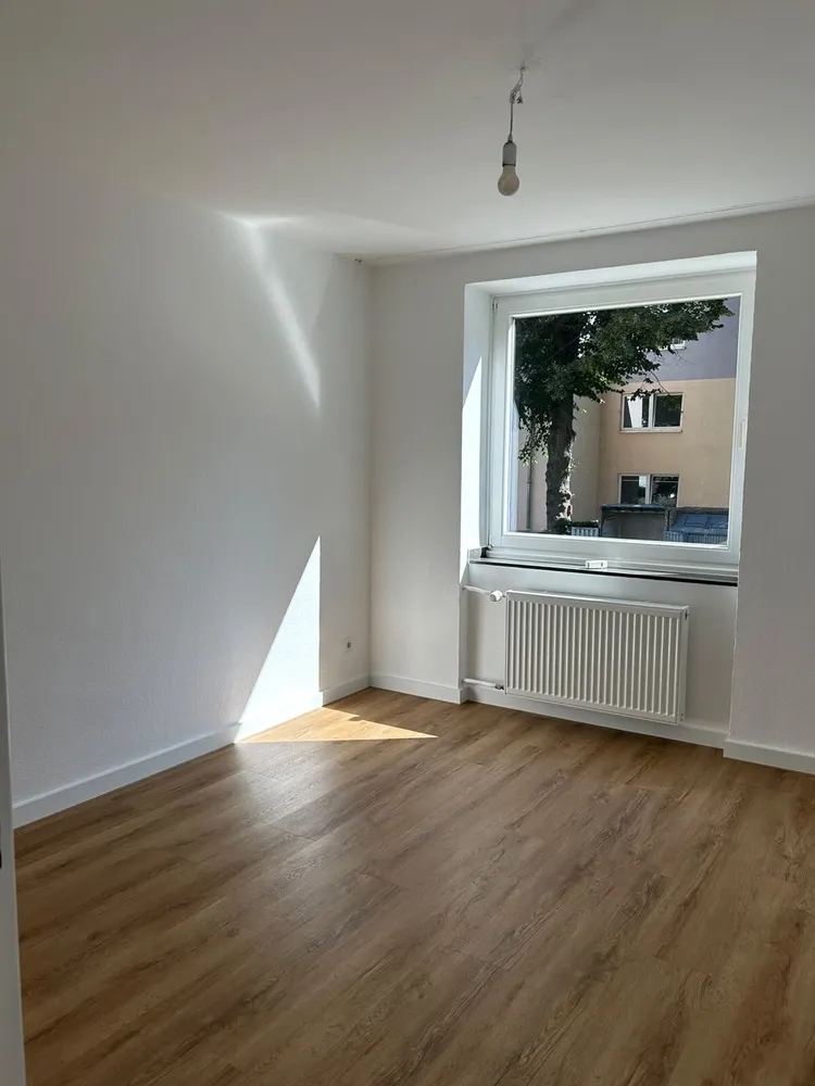 5 Zimmer Wohnung mit 143 m² in Düsseldorf – Bild 6