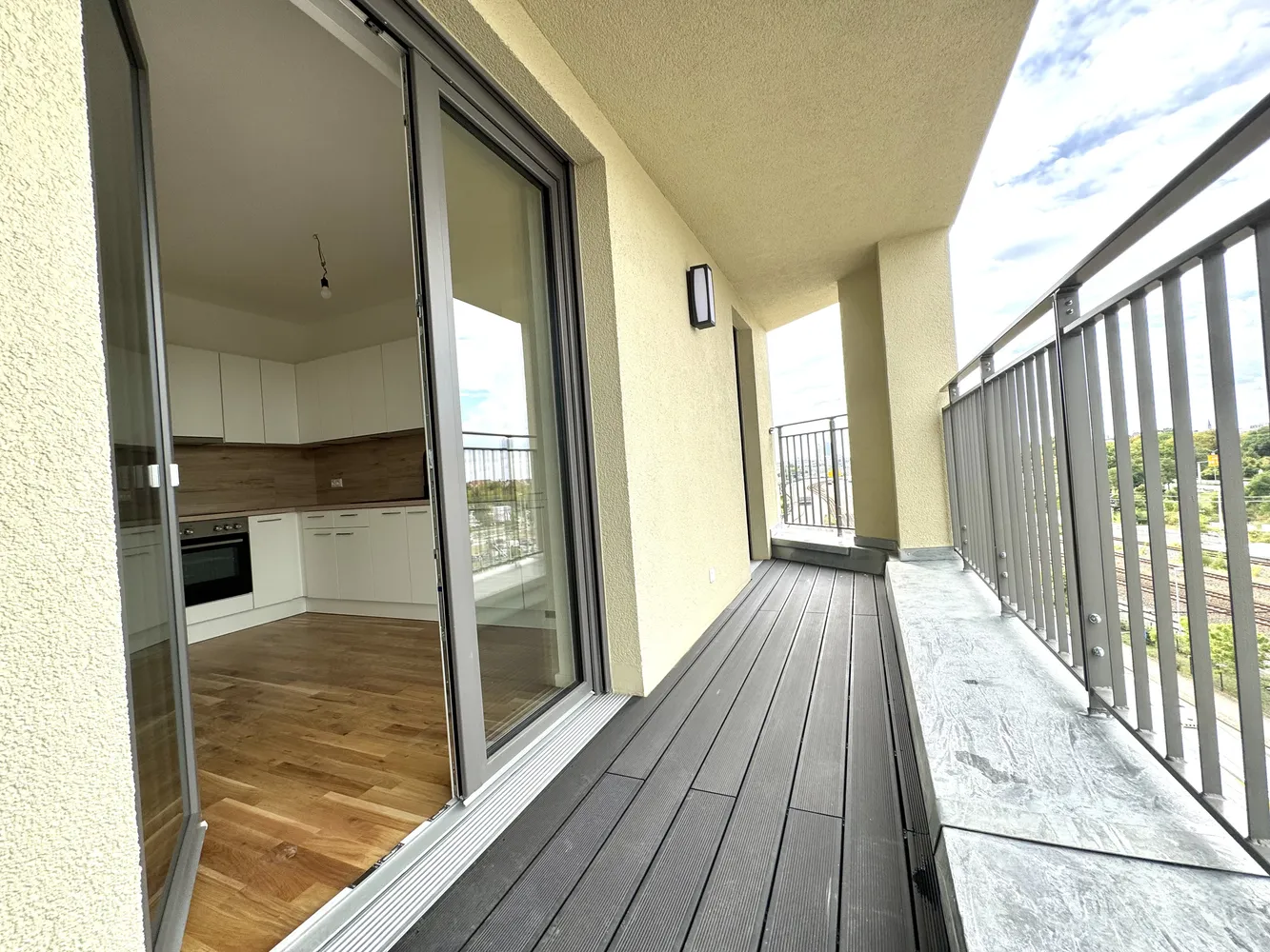 5 Zimmer Wohnung mit 145 m² in Leipzig – Bild 3
