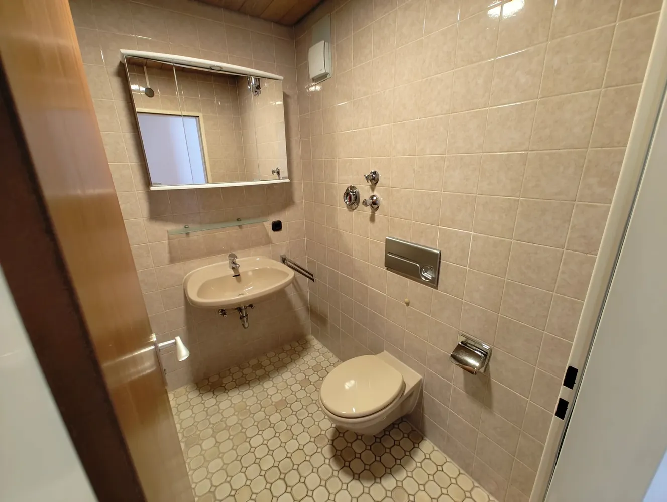 2 room apartment with 55 m² in Frankfurt am Main – Photo 7