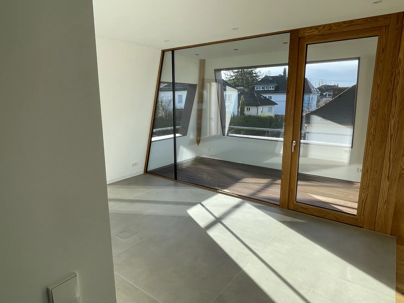 4 Zimmer Wohnung mit 135 m² in Karlsruhe – Bild 4