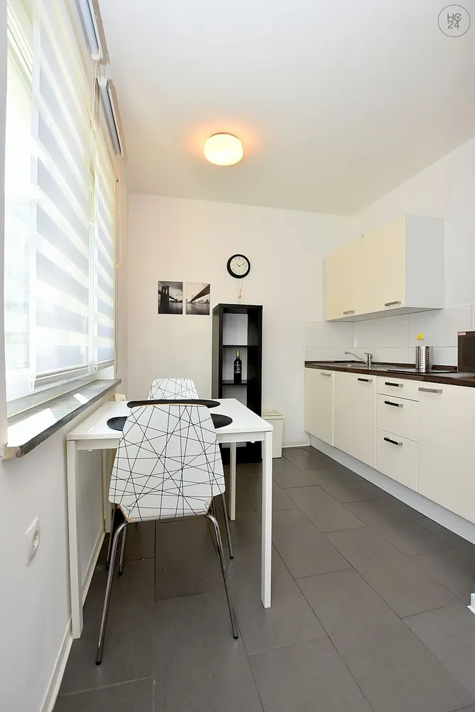 2 Zimmer Wohnung mit 30 m² in Stuttgart – Bild 8