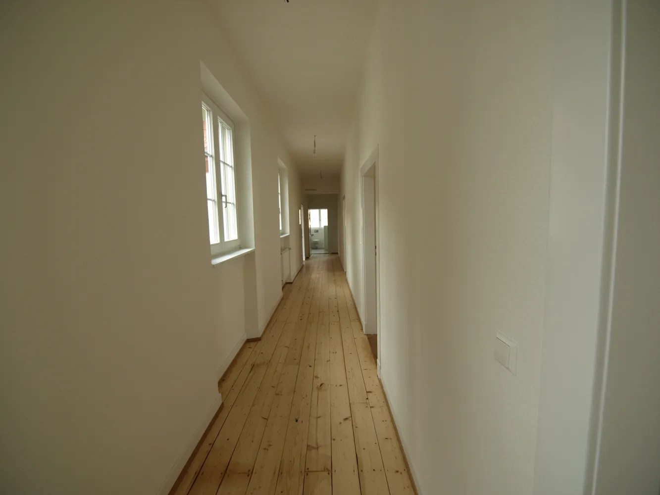3 Zimmer Wohnung mit 116 m² in Karlsruhe – Bild 2