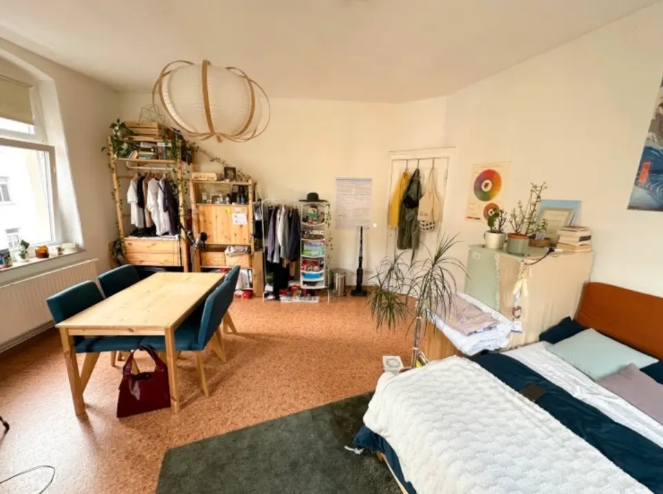 4 Zimmer Wohnung mit 80 m² in Halle (Saale) – Bild 3