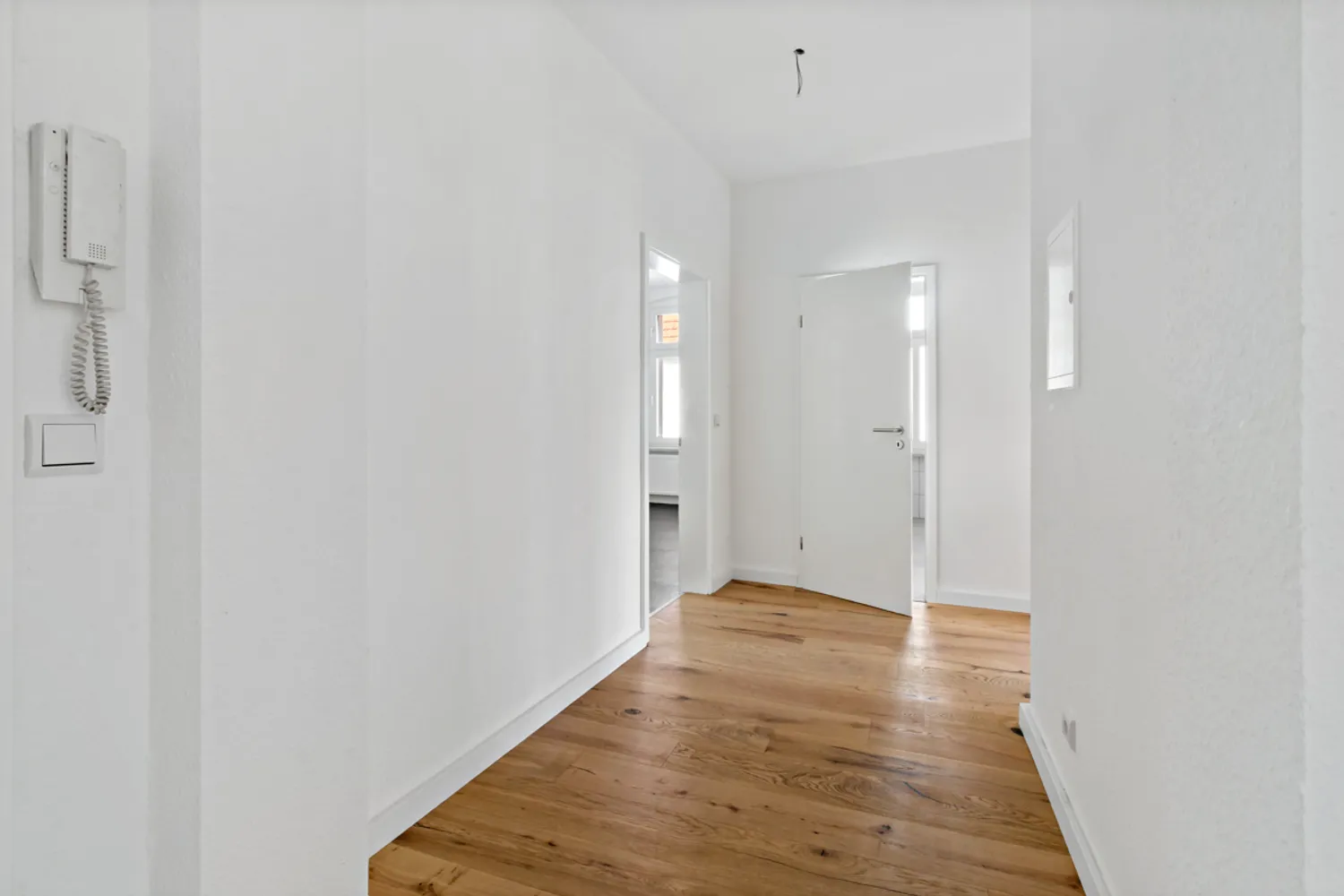 2 Zimmer Wohnung mit 60 m² in Halle (Saale) – Bild 3