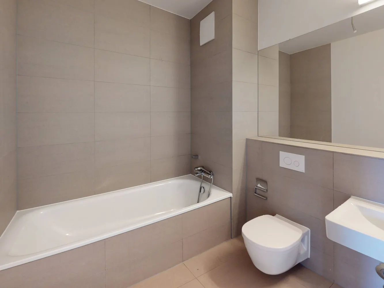 3 room apartment with 83 m² in Berlin – Photo 3