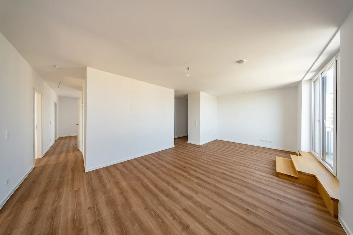 5 Zimmer Wohnung mit 118 m² in Berlin – Bild 4