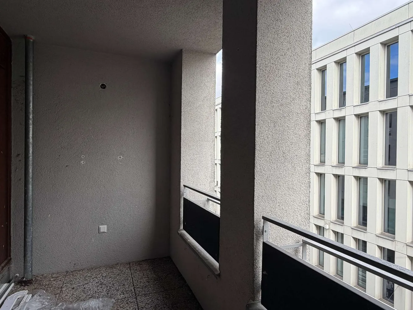 2 room apartment with 60 m² in Berlin – Photo 2