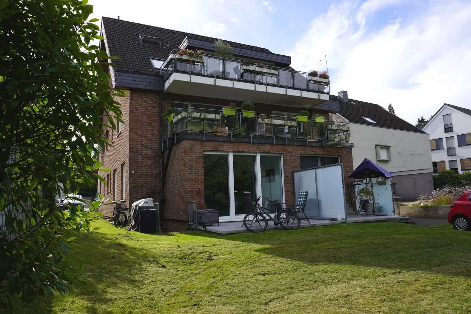 2 Zimmer Wohnung mit 58 m² in Leverkusen – Bild 1