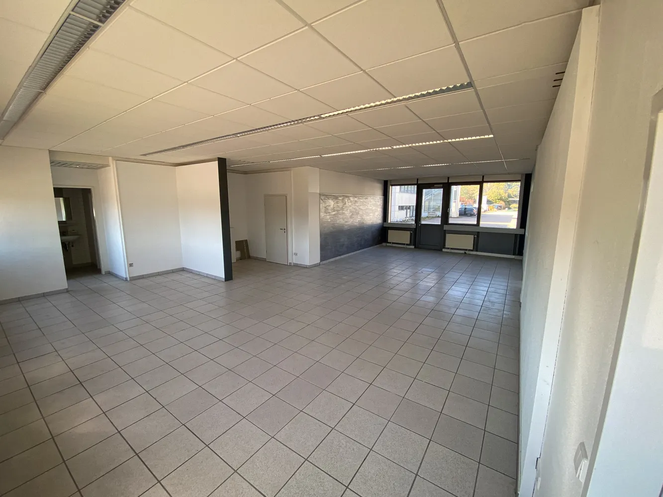 3 Zimmer Wohnung mit 130 m² in Karlsruhe – Bild 11