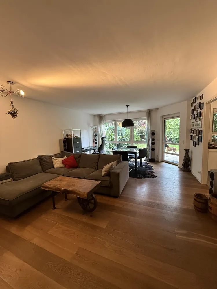 2 Zimmer Wohnung mit 71 m² in Frankfurt am Main – Bild 2