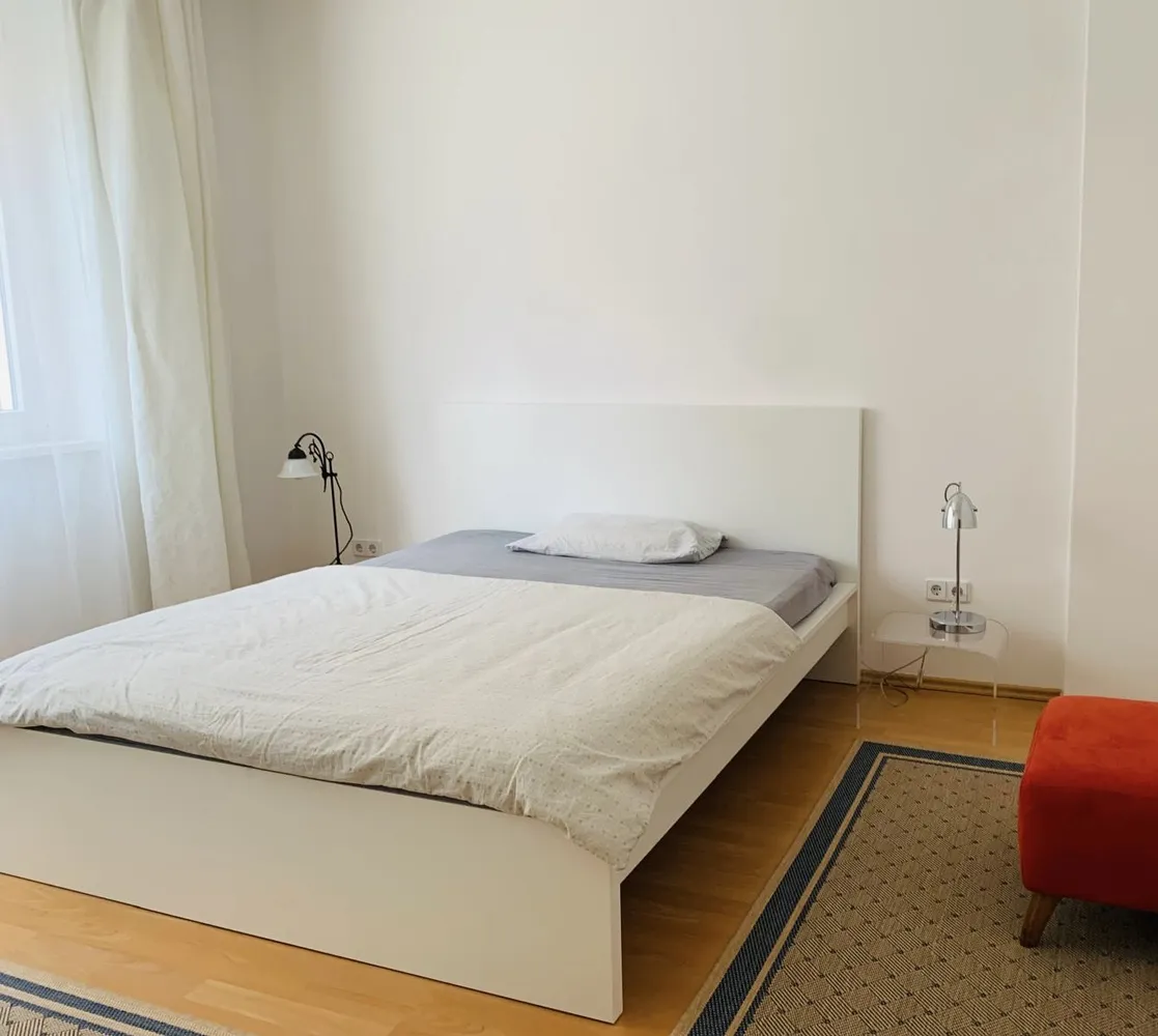 2 Zimmer Wohnung mit 54 m² in Berlin – Bild 3