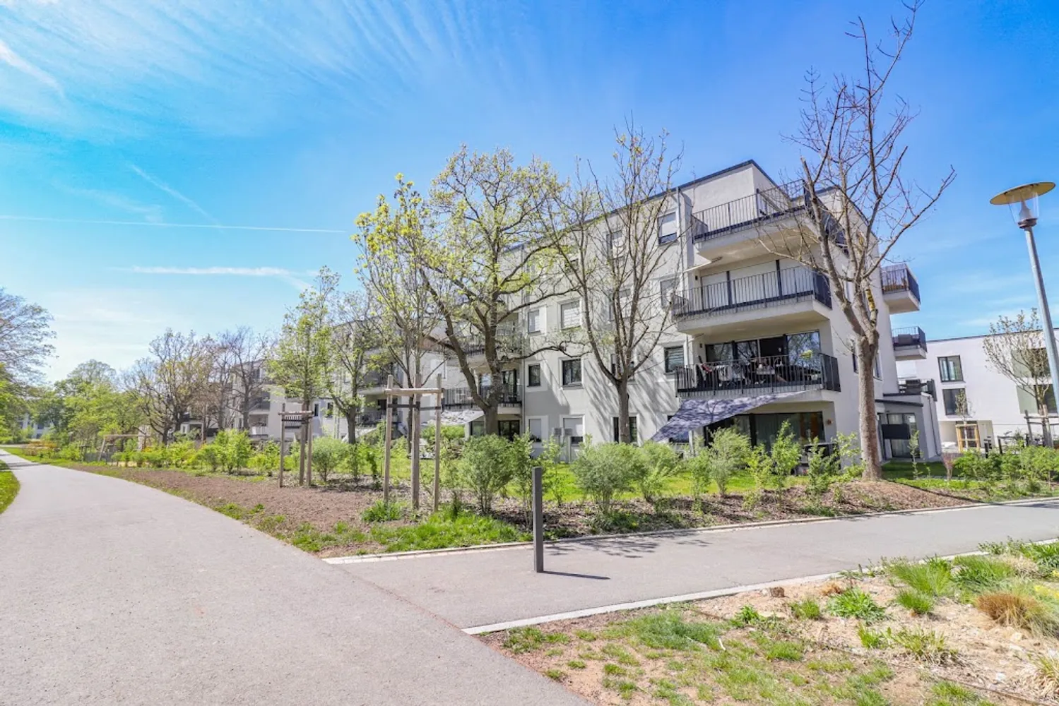 3 Zimmer Wohnung mit 92 m² in Würzburg – Bild 2