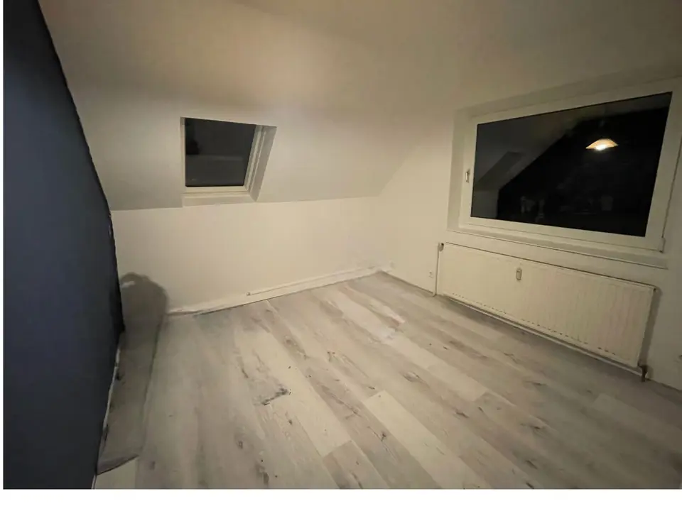 6 Zimmer Wohnung mit 120 m² in Stade – Bild 8