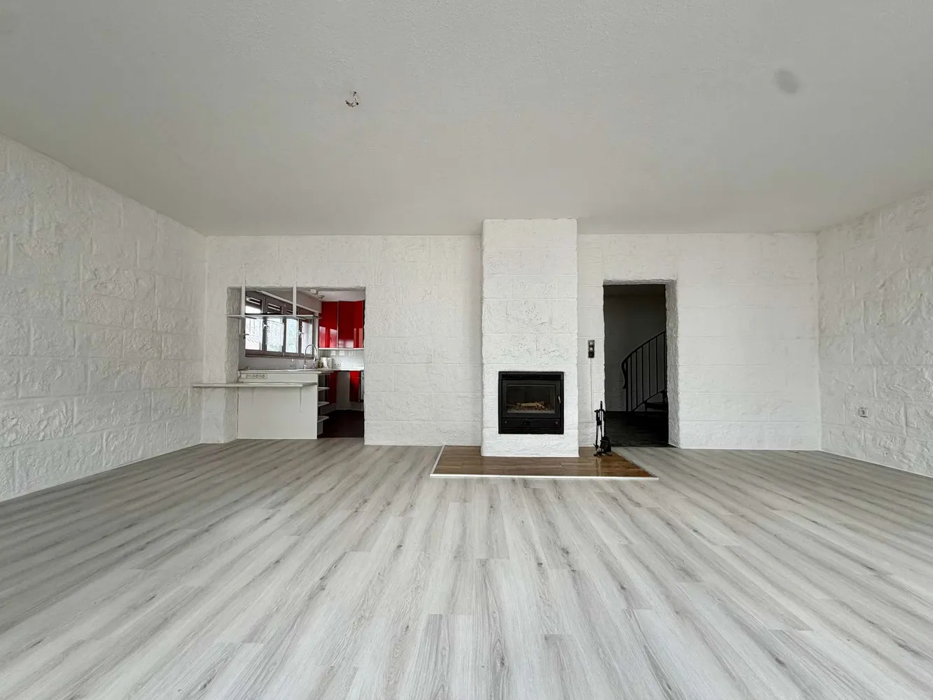 5 Zimmer Wohnung mit 153 m² in Köln – Bild 1