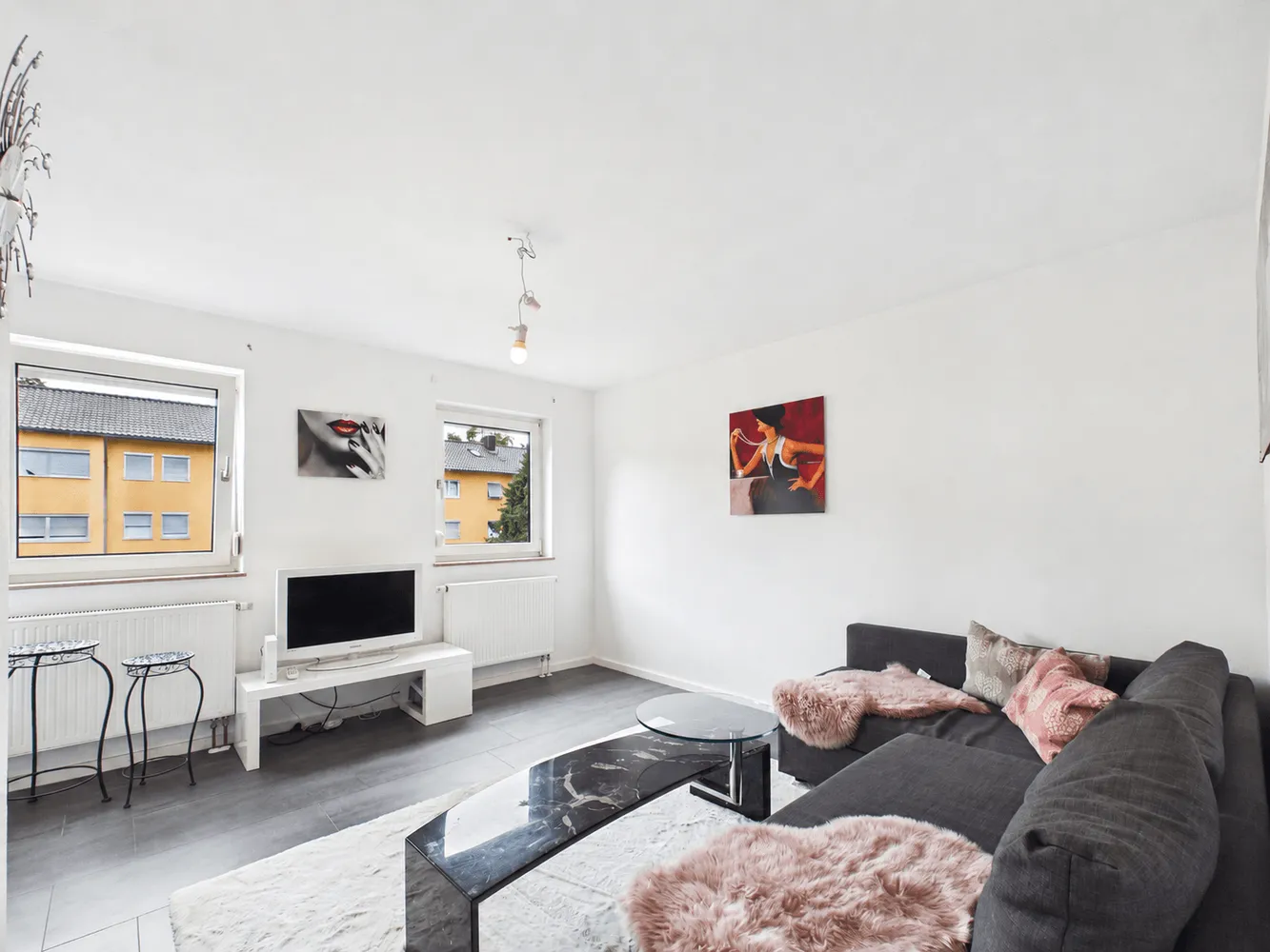 2 Zimmer Wohnung mit 42 m² in Stuttgart – Bild 2