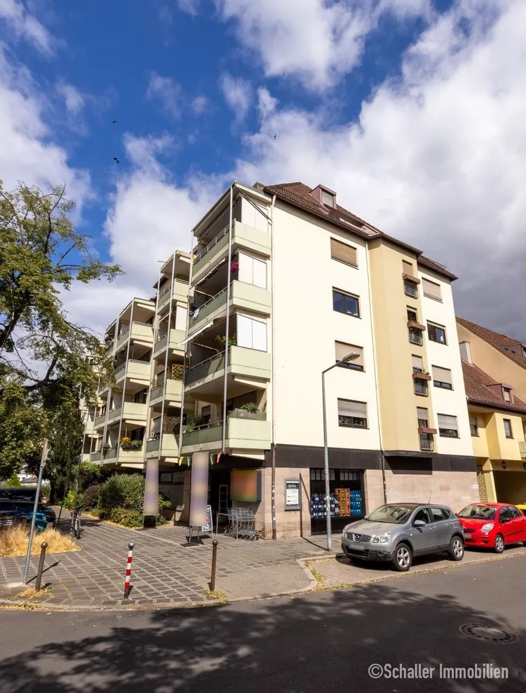 4 Zimmer Wohnung mit 115 m² in Nürnberg – Bild 1