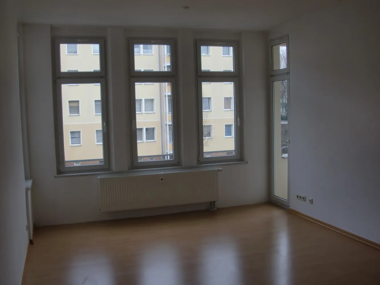 4 Zimmer Wohnung mit 102 m² in Magdeburg – Bild 3