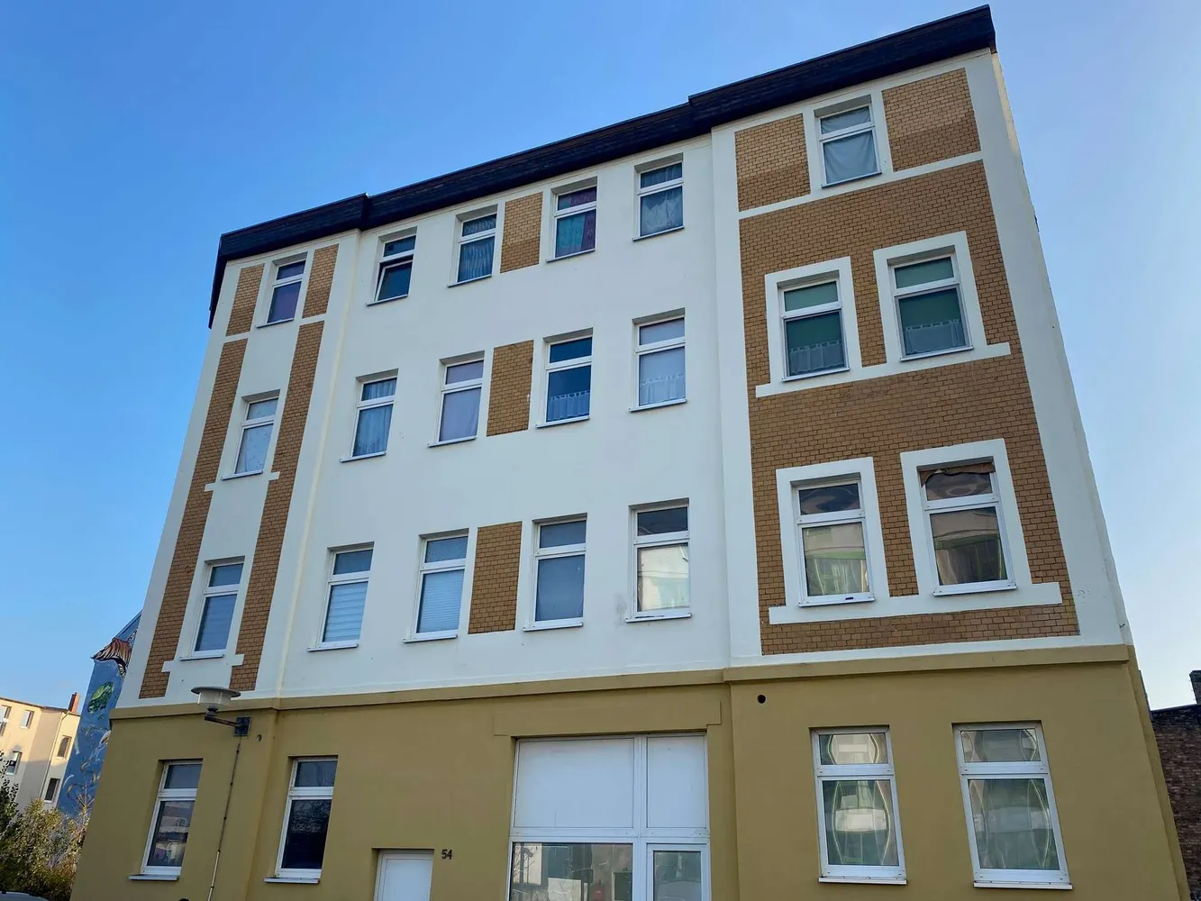 2 Zimmer Wohnung mit 66 m² in Halle (Saale) – Bild 1