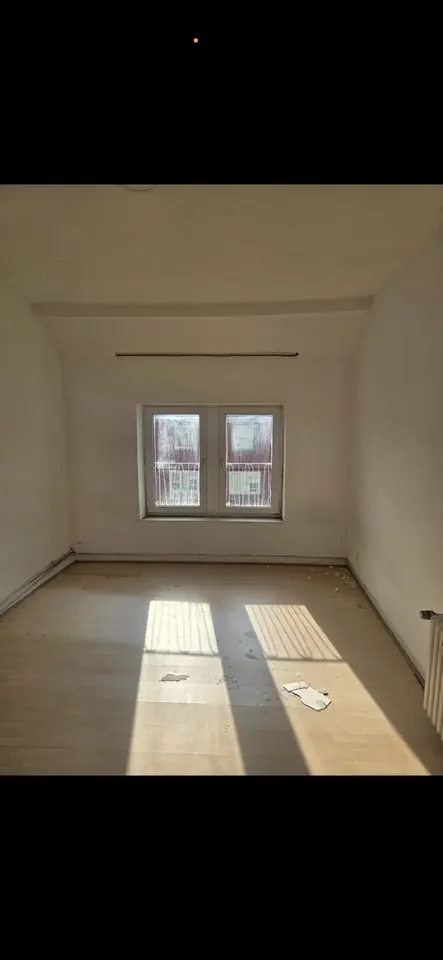 4 Zimmer Wohnung mit 130 m² in Duisburg – Bild 1