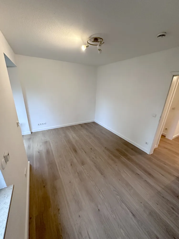 3 Zimmer Wohnung mit 109 m² in Hamburg – Bild 8