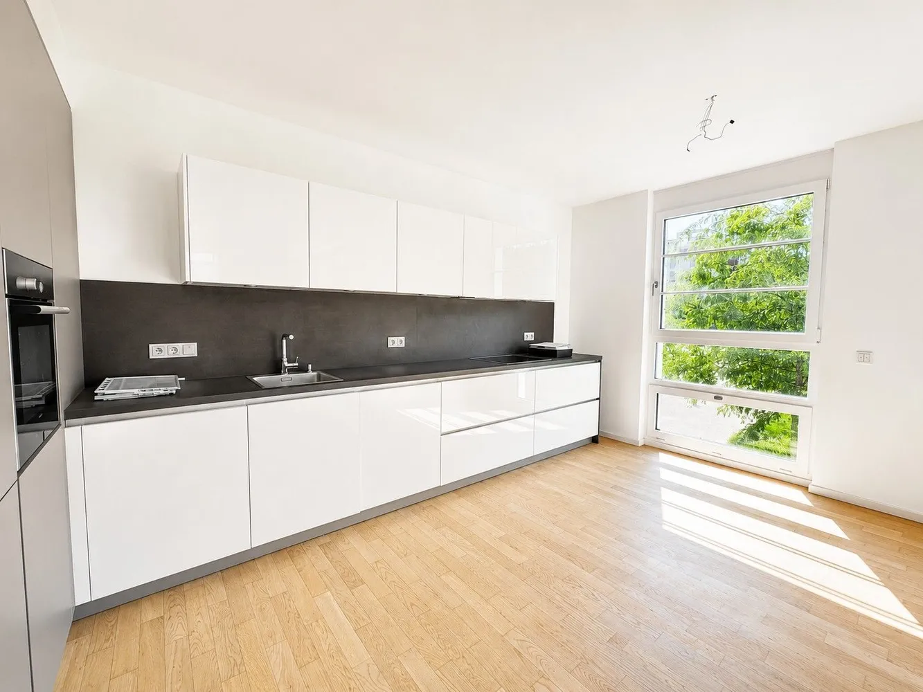 3 Zimmer Wohnung mit 93 m² in Düsseldorf – Bild 4