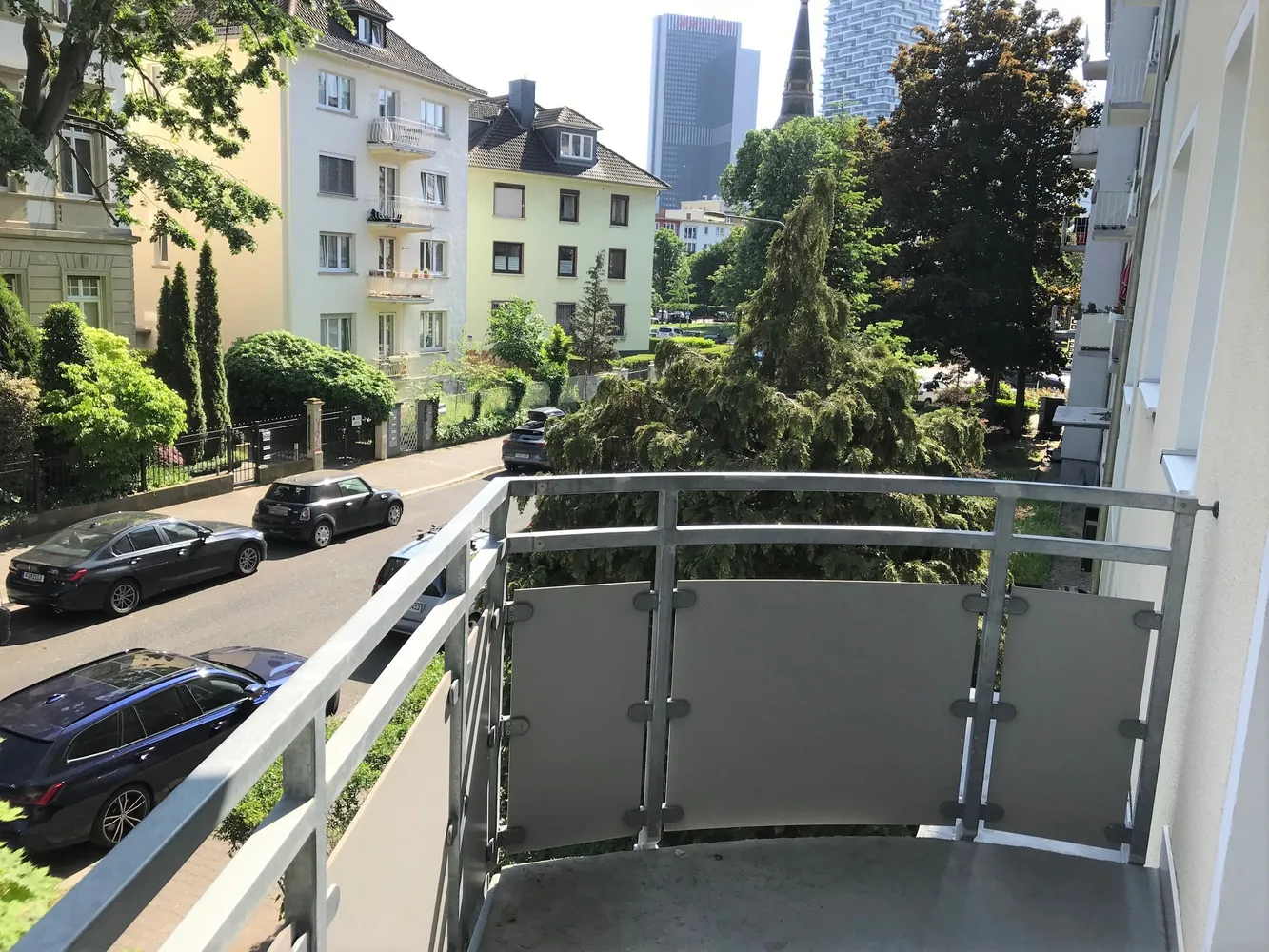 1 Zimmer Wohnung mit 28 m² in Frankfurt am Main – Bild 8