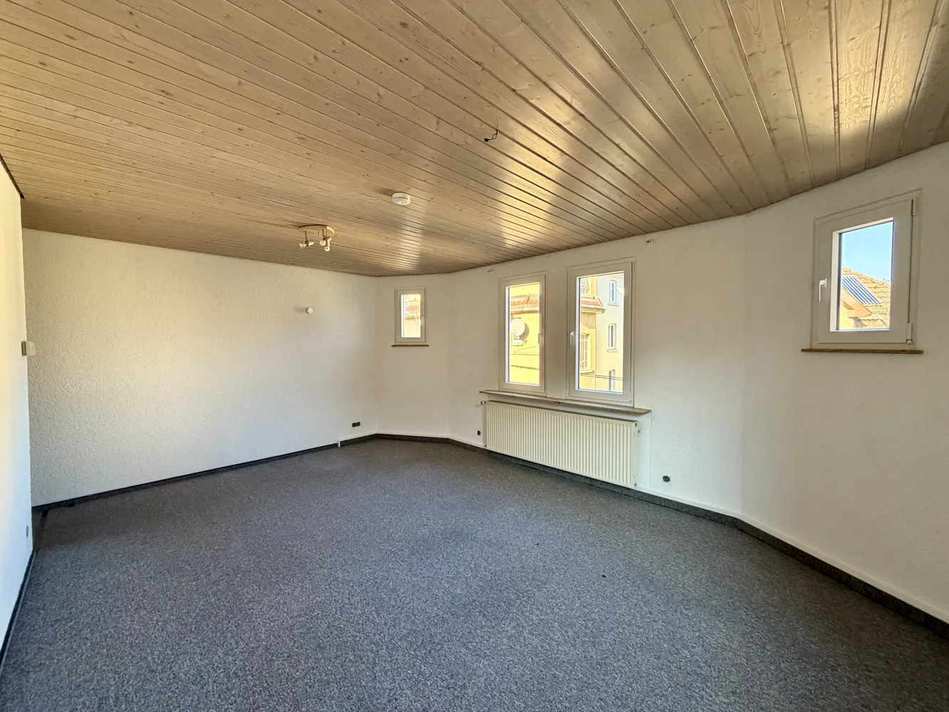 2 room apartment with 55 m² in Stuttgart – Photo 2