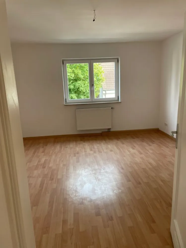 2 Zimmer Wohnung mit 64 m² in München – Bild 3