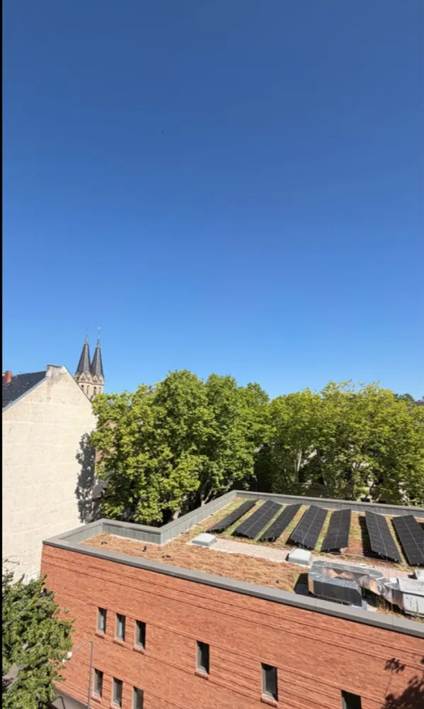 WG-Zimmer mit 20 m² in Wiesbaden – Bild 1