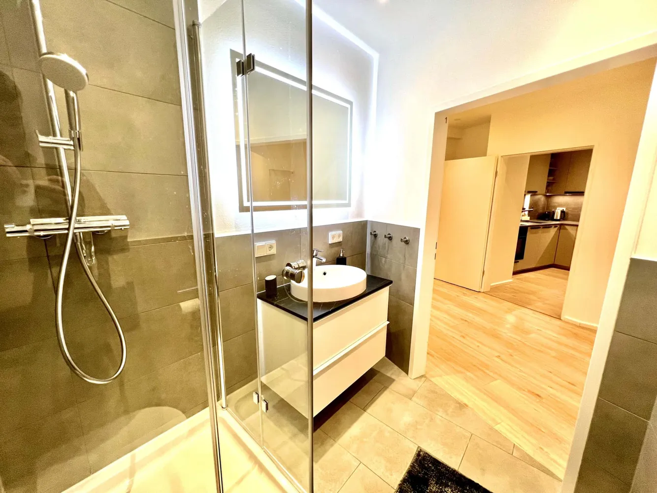 WG-Zimmer mit 15 m² in München – Bild 7