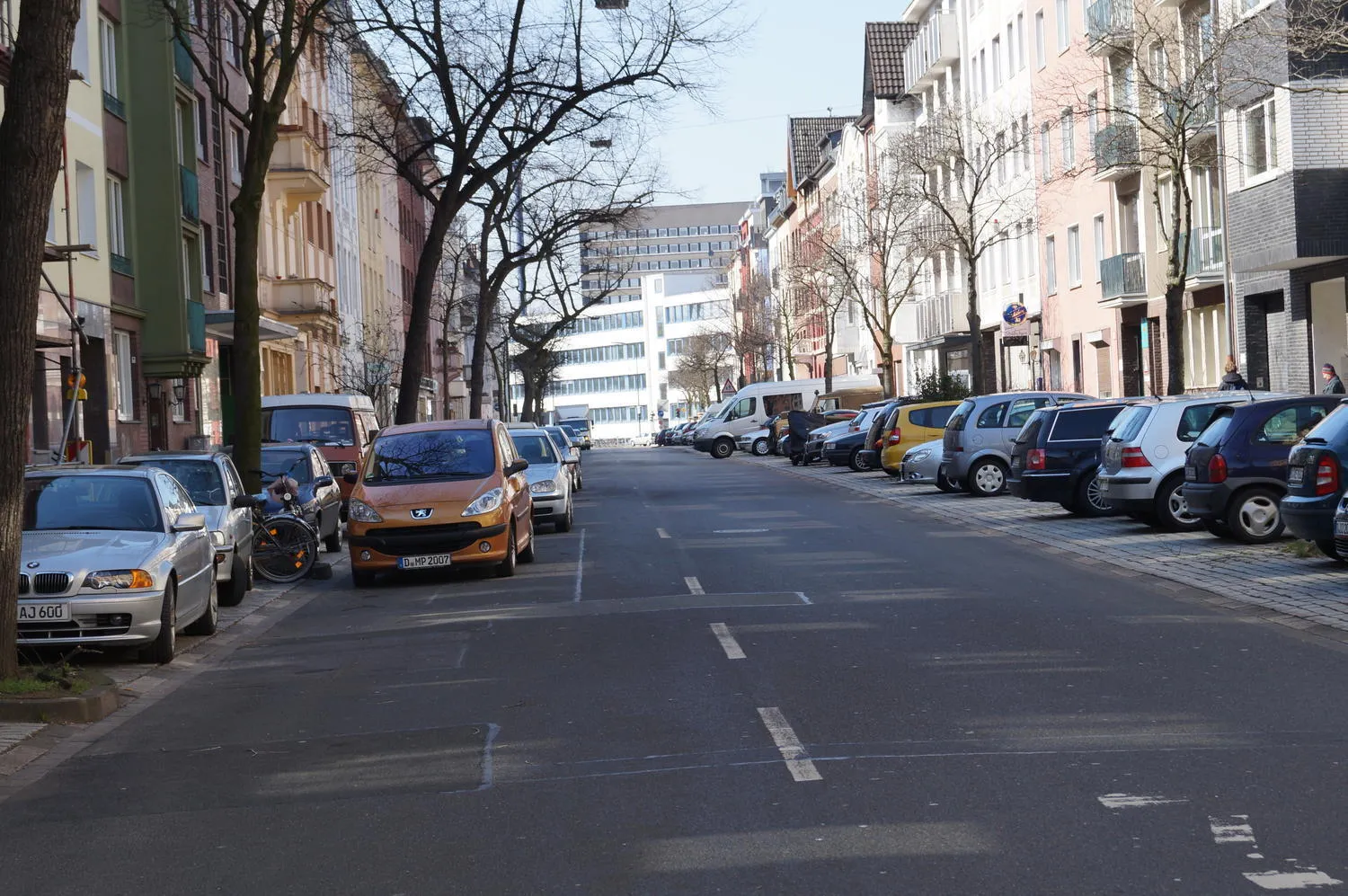 2 Zimmer Wohnung mit 63 m² in Düsseldorf – Bild 4