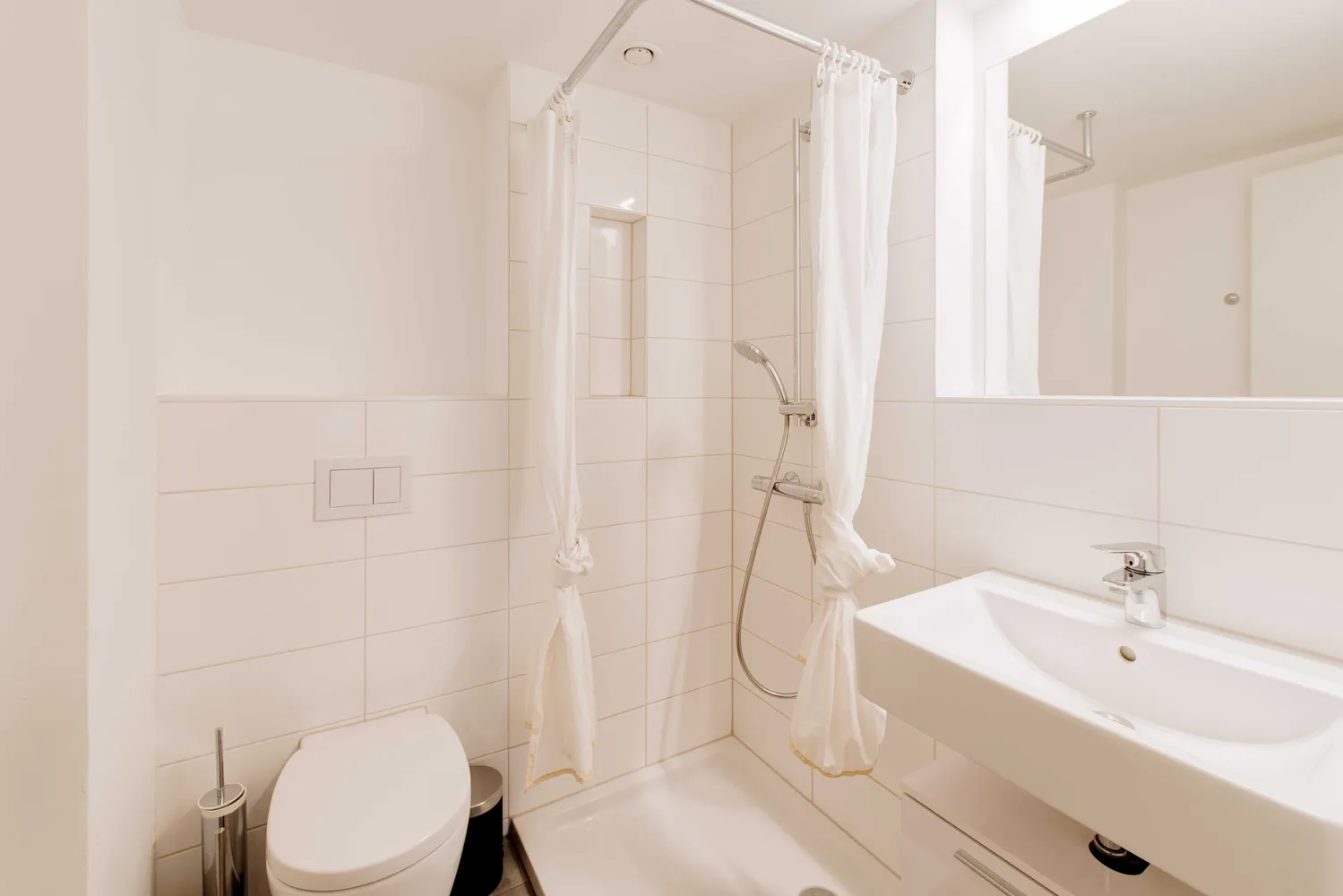 1 Zimmer Wohnung mit 10 m² in Berlin – Bild 6