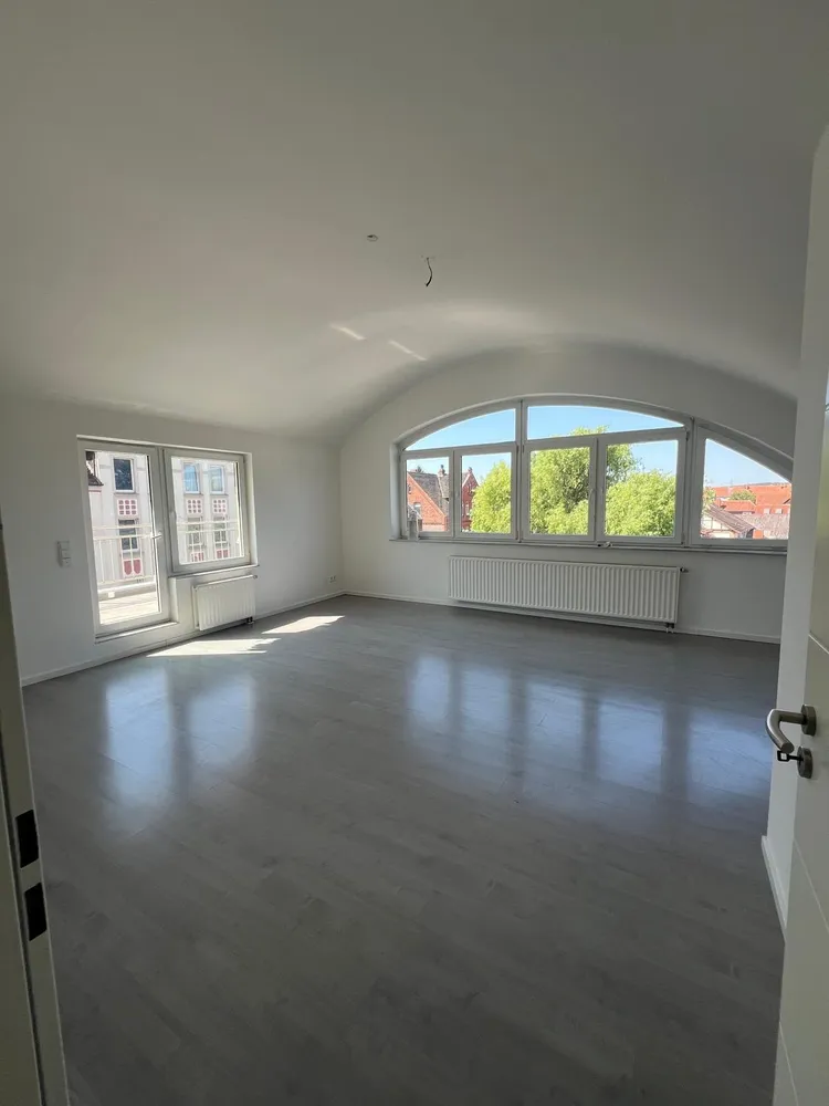 4 Zimmer Wohnung mit 109 m² in Hannover – Bild 3