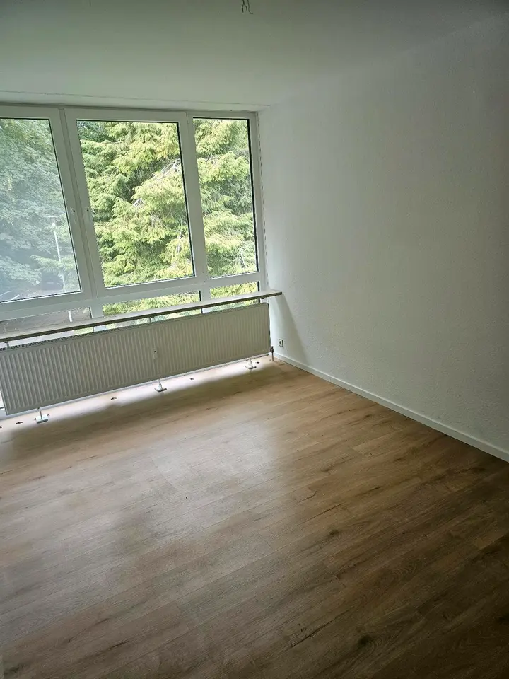 5 Zimmer Wohnung mit 140 m² in Bergisch Gladbach – Bild 8
