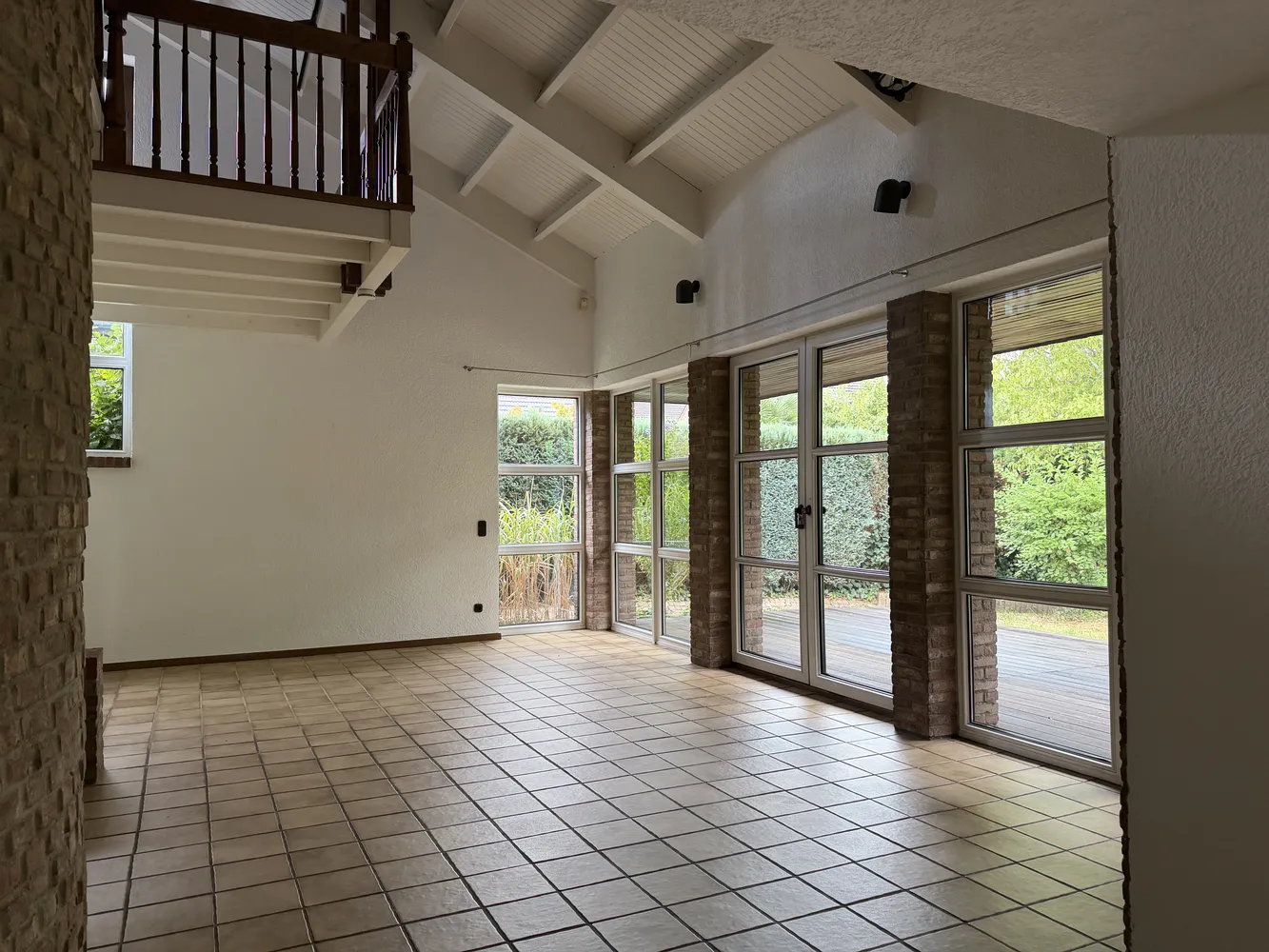 7 room house with 280 m² in Dormagen – Photo 3