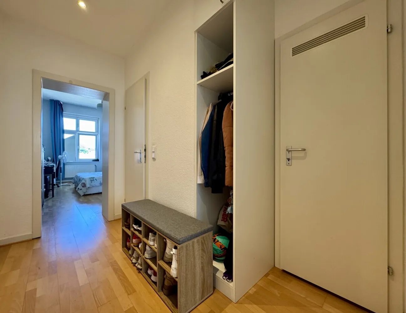 2 room apartment with 79 m² in Düsseldorf – Photo 3