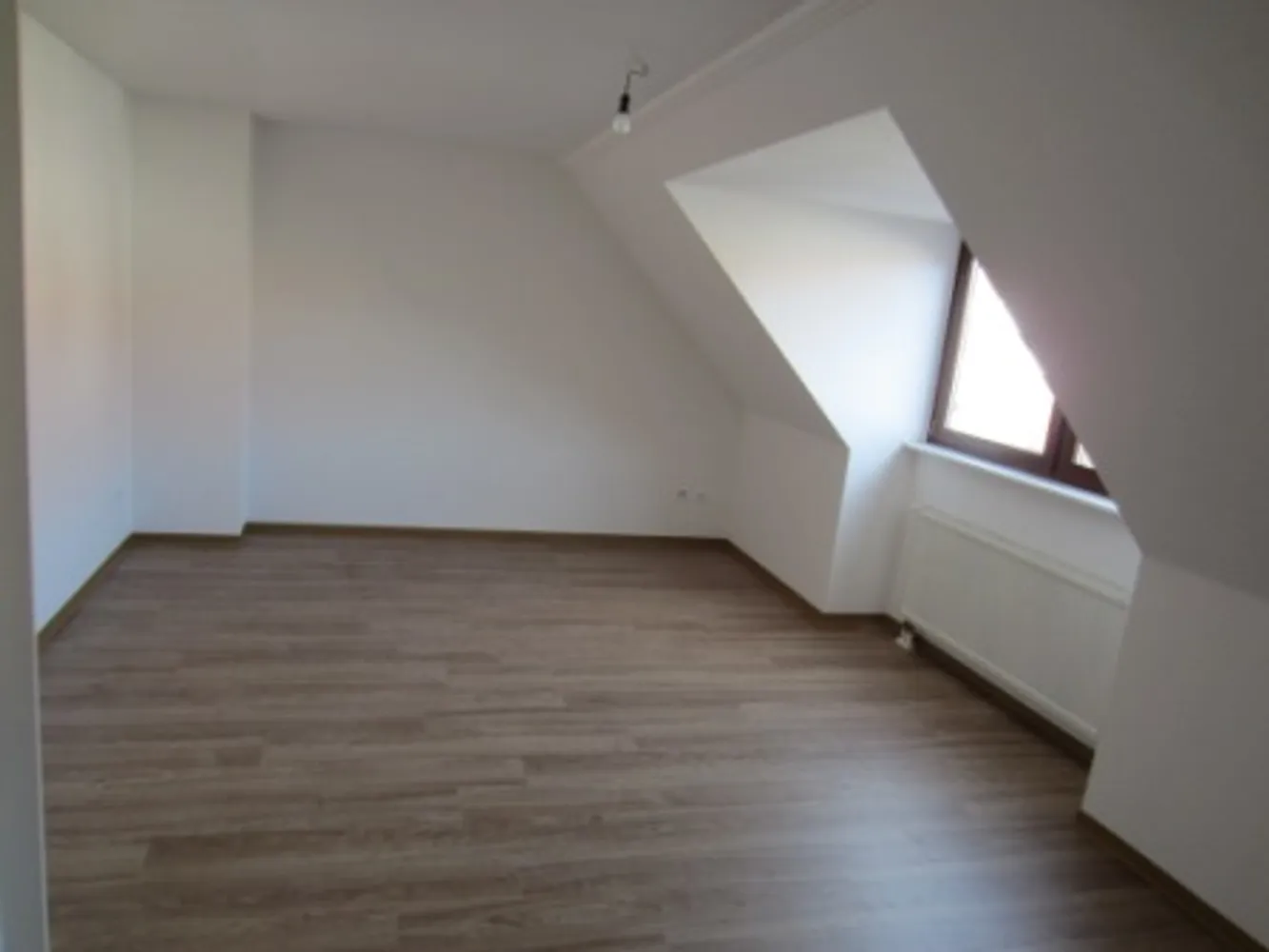 4 Zimmer Wohnung mit 142 m² in Grevenbroich – Bild 5
